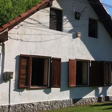 فيلا Casa Sasca Montană المظهر الخارجي الصورة